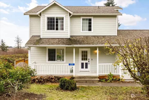 233 Calhoun Loop, Coupeville, WA 98239