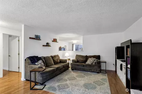 17415 8th Avenue Ct E, Spanaway, WA 98387 photo 4