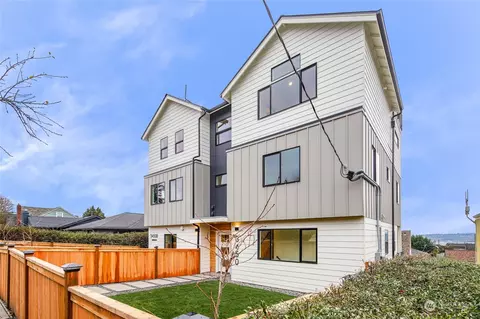 3450 37th Ave SW, Seattle, WA 98126