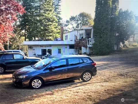 13656 SE 7th St, Bellevue, WA 98005