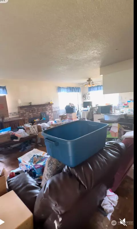 740 Rhoades, Winlock, WA 98596 photo 3