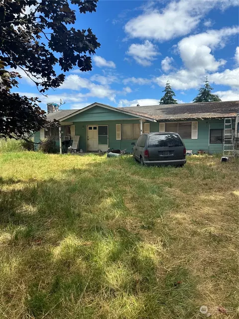 740 Rhoades, Winlock, WA 98596 photo 2