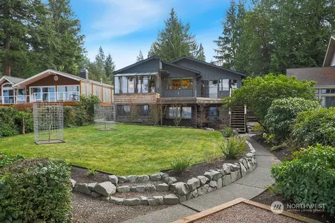 28935 Beach Dr NE, Poulsbo, WA 98370