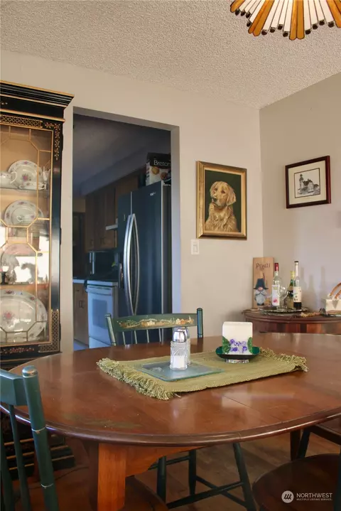 Dining - 2024 Monroe Ave, Everett, WA 98203 photo 2 of 2