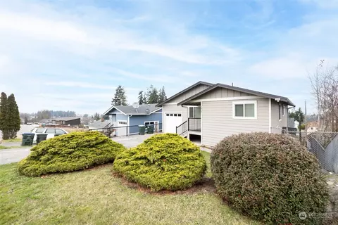 1415 E Fifth St, Port Angeles, WA 98362