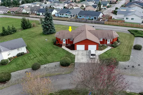 32 Trowbridge Ct, Sequim, WA 98382