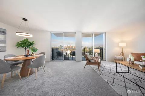 4540 8th Ave NE #805, Seattle, WA 98105