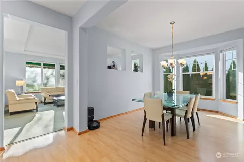 Dining - 8609 NE 201st Pl, Bothell, WA 98011 photo 1 of 2