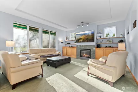 Living - 8609 NE 201st Pl, Bothell, WA 98011 photo 1 of 2