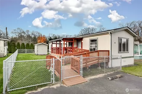 18042 Sargent Rd SW #4, Rochester, WA 98579