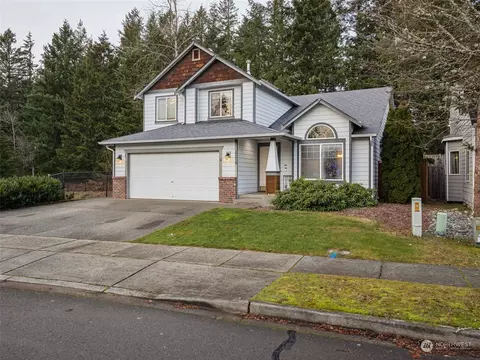22418 SE 286th St, Maple Valley, WA 98038