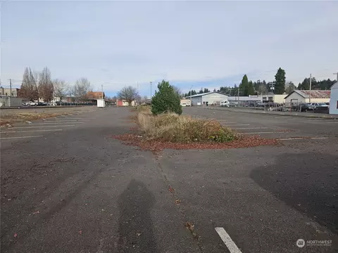 200 E Main St, Centralia, WA 98531