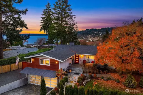 1104 Riviera Pl SW, Normandy Park, WA 98166