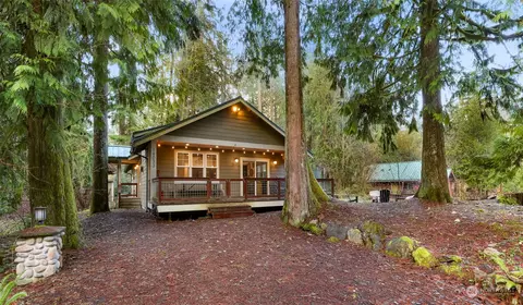 14033 Shuksan Rim Dr, Deming, WA 98244