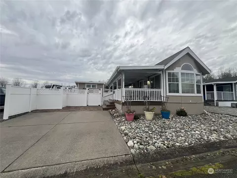4751 Birch Bay Lynden Rd #50, Blaine, WA 98230