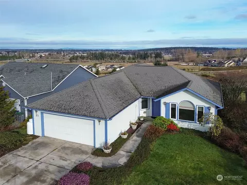 101 Emerald Highlands Way, Sequim, WA 98382