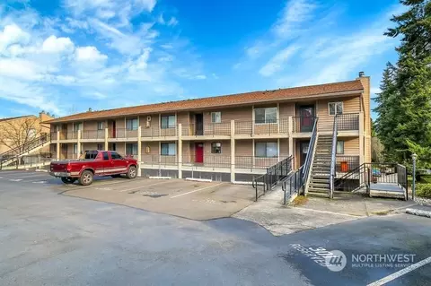 20131 61st Pl W #D-301, Lynnwood, WA 98036