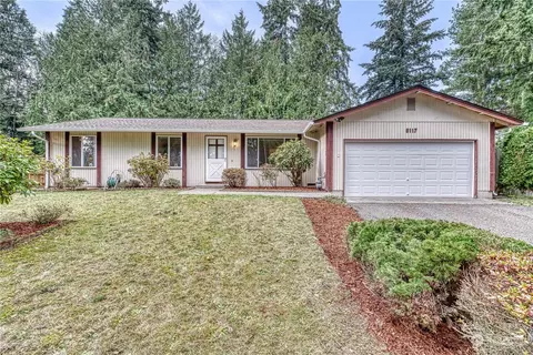 8117 Blue Oak Pkwy NE, Bremerton, WA 98311