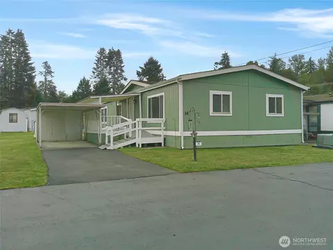 214 Chapman Rd #14, Castle Rock, WA 98611
