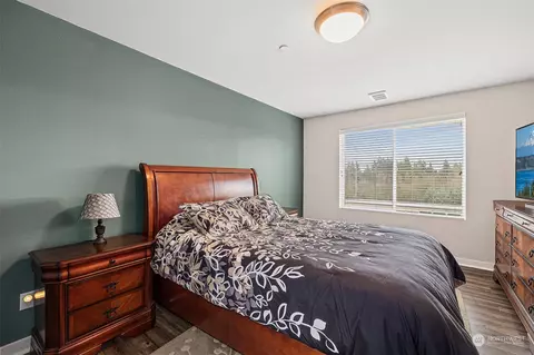 Bedroom - 7919 20th Ave SE, Everett, WA 98203 photo 1 of 4