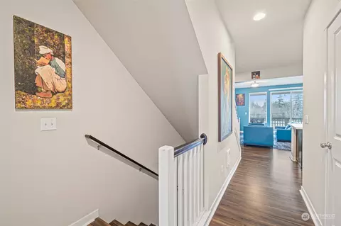 Entry Way - 7919 20th Ave SE, Everett, WA 98203 photo 1 of 1