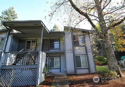 12214 NE 147th Pl #B, Kirkland, WA 98034