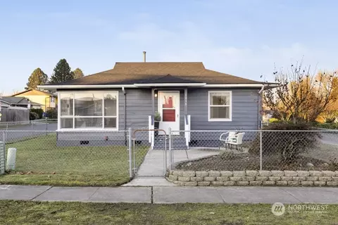 1019 S 88th St, Tacoma, WA 98444