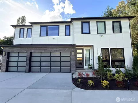 18729 80th Ave NE, Kenmore, WA 98028