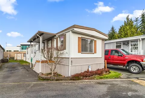 5001 180th St SW #29, Lynnwood, WA 98037