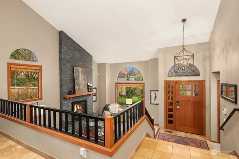 Entry Way - 15007 92nd Pl NE, Bothell, WA 98011 photo 2 of 2
