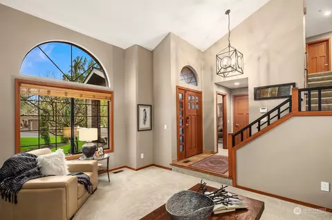 Entry Way - 15007 92nd Pl NE, Bothell, WA 98011 photo 1 of 2