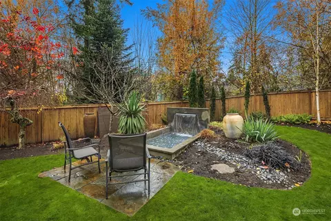Exterior - 15007 92nd Pl NE, Bothell, WA 98011 photo 9 of 9