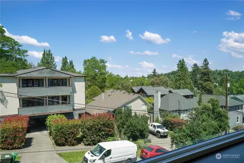 2607 E Thomas St, Seattle, WA 98112 photo 29