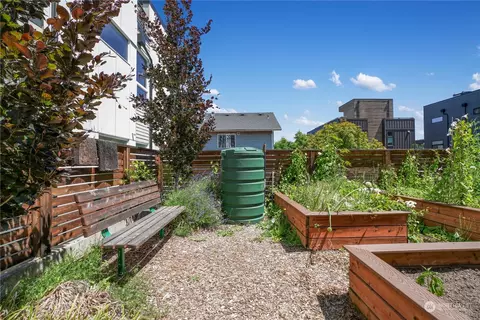 2607 E Thomas St, Seattle, WA 98112 photo 33