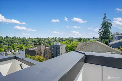 2607 E Thomas St, Seattle, WA 98112 photo 28