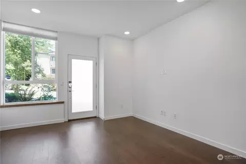 2607 E Thomas St, Seattle, WA 98112 photo 8