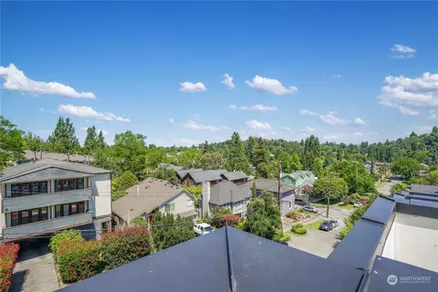 2607 E Thomas St, Seattle, WA 98112 photo 27