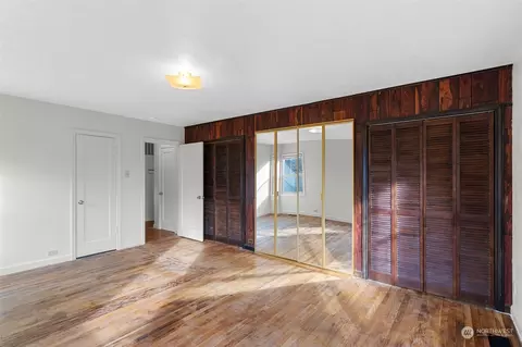 Bedroom - 2129 48th Ave, Longview, WA 98632 photo 1 of 6
