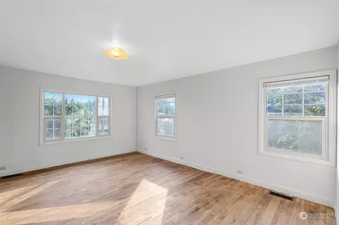 Other - 2129 48th Ave, Longview, WA 98632 photo 2 of 9