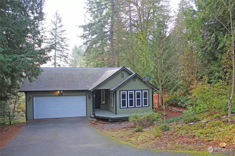 2988 SE Concept Ln, Port Orchard, WA 98367