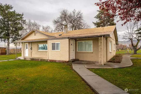 61203 W Roza Rd, Benton City, WA 99320