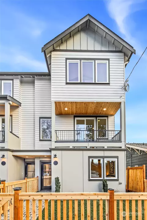 7032 Alonzo Ave NW, Seattle, WA 98117