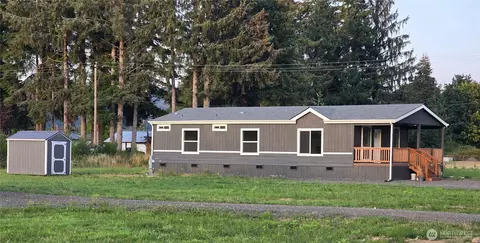 25 Newton Rd, Forks, WA 98331