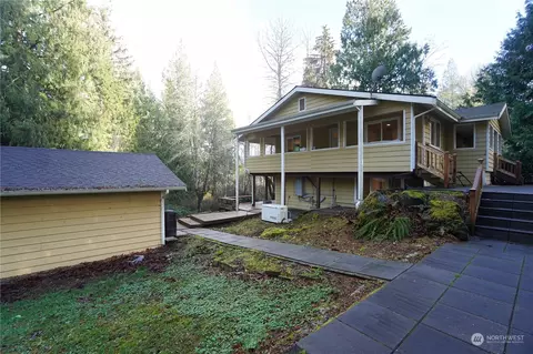 5810 404th Ave SE, Snoqualmie, WA 98065