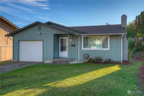 1666 S 52nd St, Tacoma, WA 98408