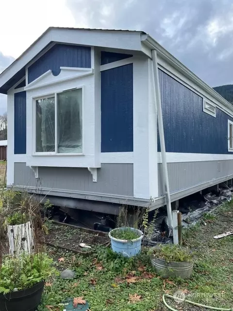 329 Railroad, Acme, WA 98220