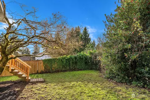 1220 205th St SE, Bothell, WA 98012 photo 25