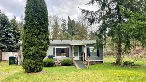 8310 Daphne Ct SE, Yelm, WA 98597