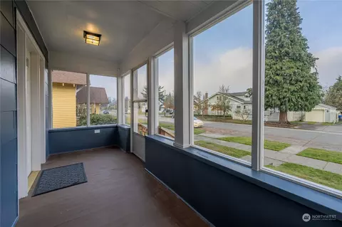 2022 Baker Ave, Everett, WA 98201 photo 4