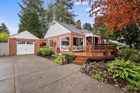 2914 Monta Vista St SE, Olympia, WA 98501